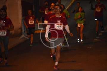Telde se engancha al amor con su carrera nocturna (Foto TA)